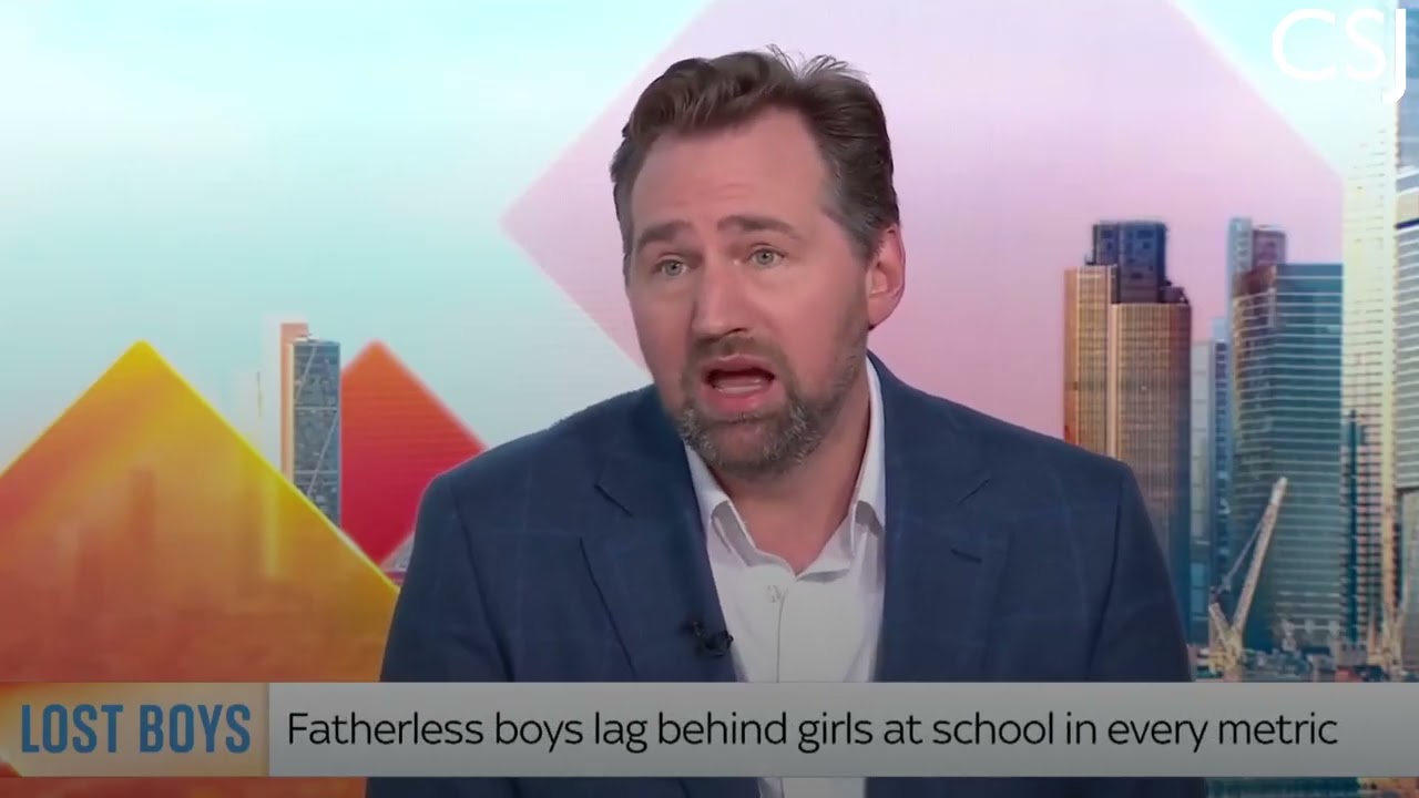 Эд Дэвис обсуждает фильм &laquo;Потерянные мальчики&raquo; на телеканале Sky News.
