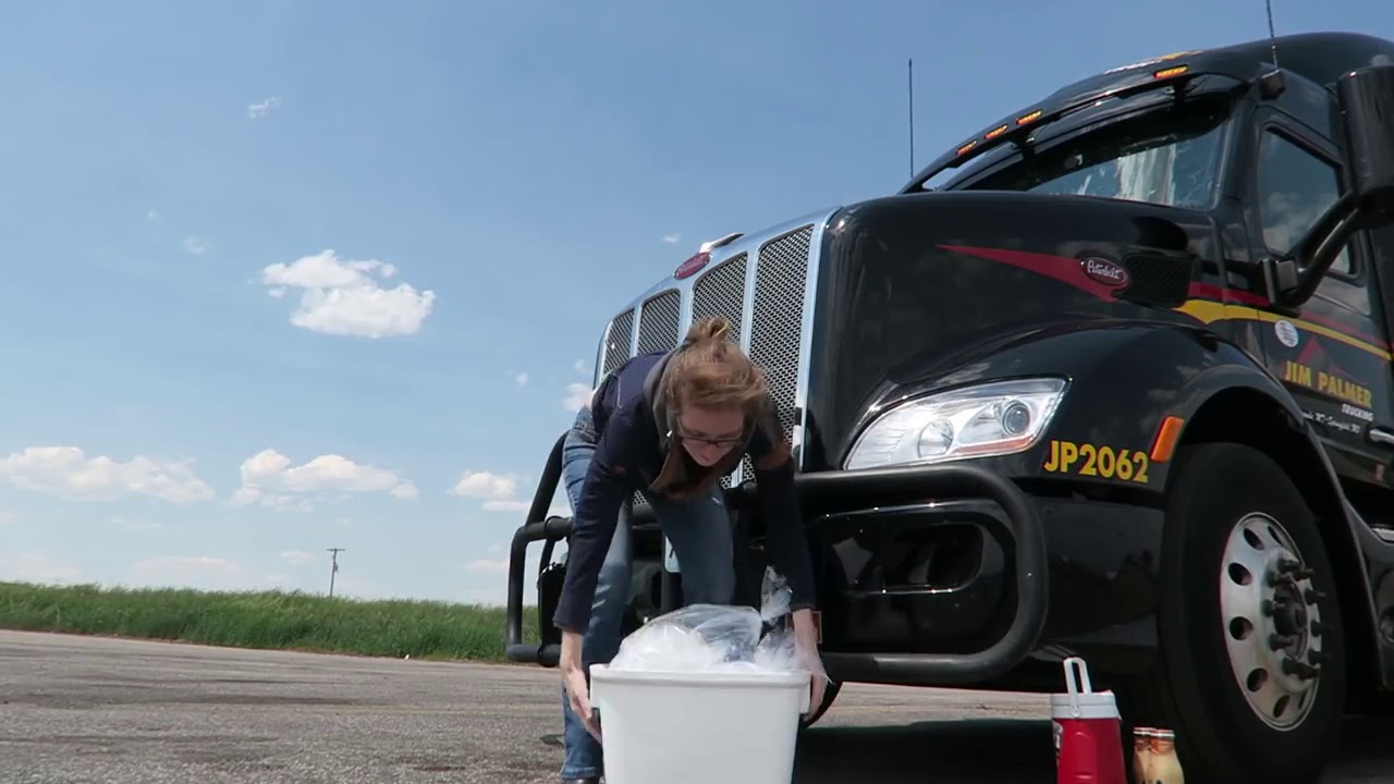 Summerize Your Truck at Pilot Flying J   Allie Knight