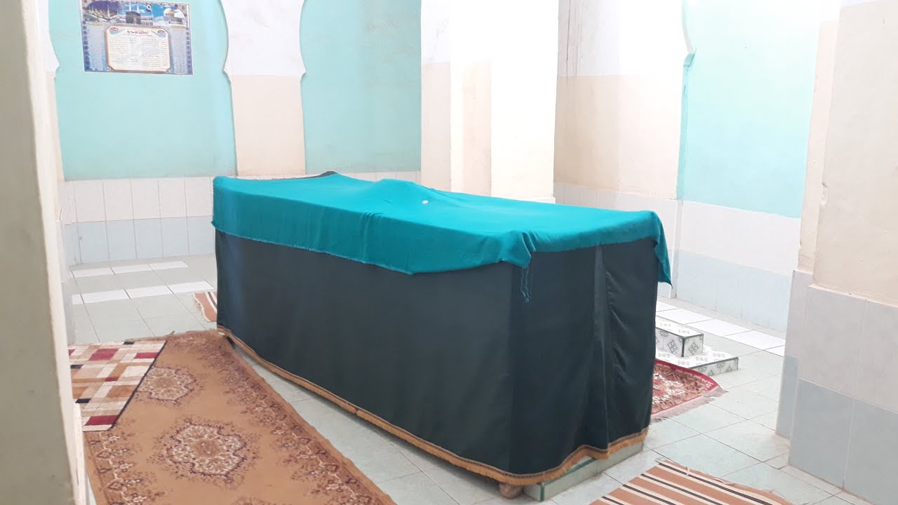 تنجداد : ما لا تعرفونه عن سيدي احمد الهواري + جولة بالضريح باقليم الرشيدية tinjdad errachidia