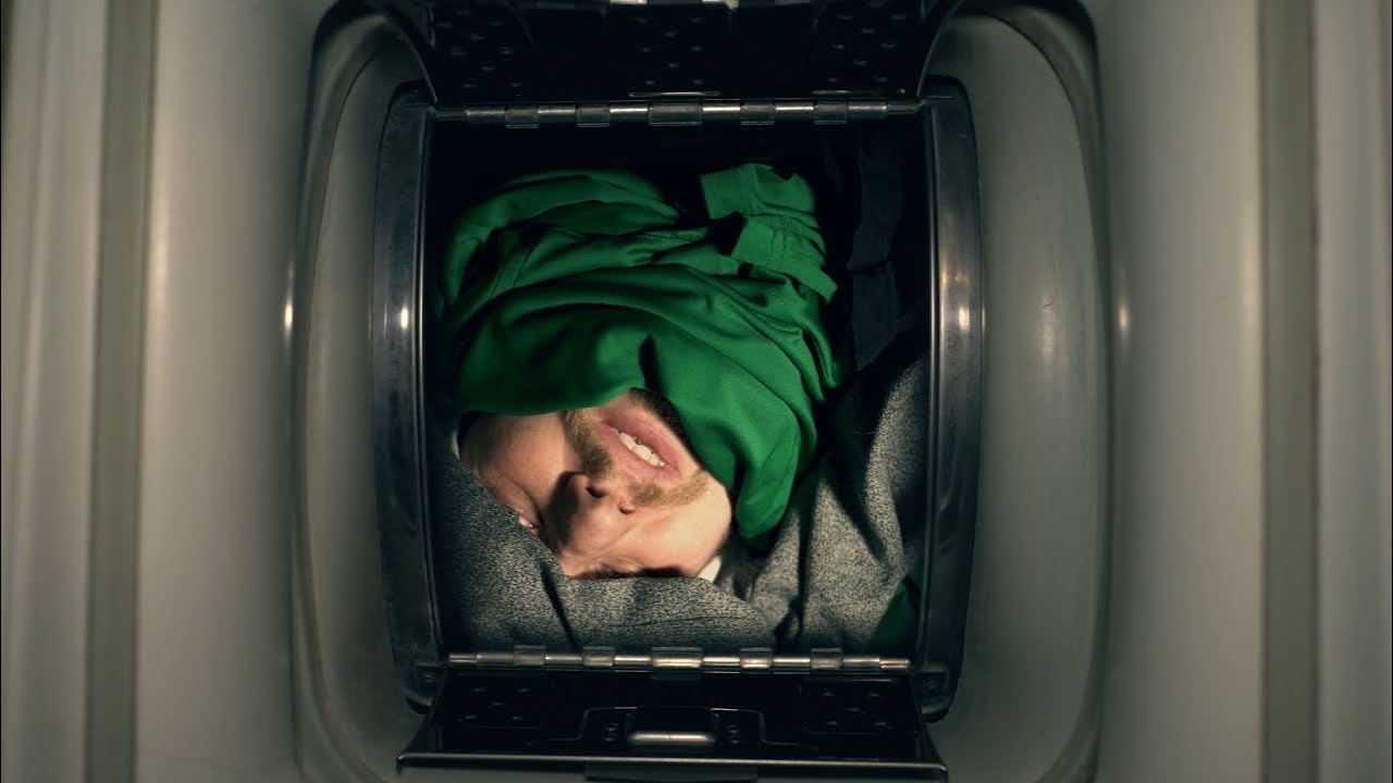 Emikae - S.M.S.03.21 (prod. !kos)