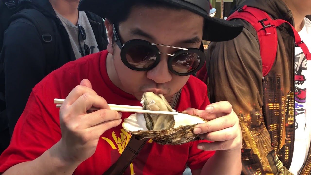 Kuromon Ichiba Market - Osaka, Japan (Top Food To Eat at this Fish Market)