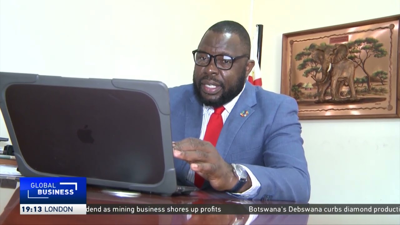 Zimbabwe seeks South African aid for debt crisis