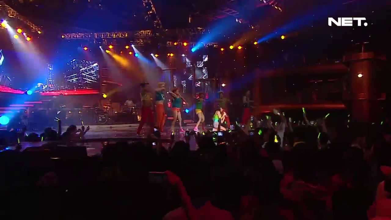 Konser Make It Happen - Agnez Mo Shut 'Em Up