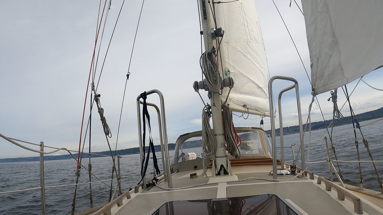 Mast Pulpits Safety on Deck - Video #24 - Westsail 28 - 