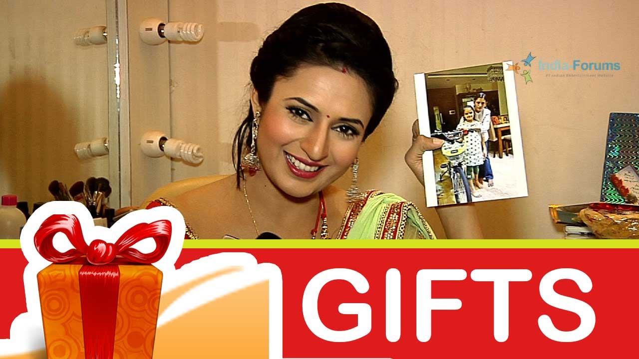 Divyanka Tripathi Gift Segment - Part 04