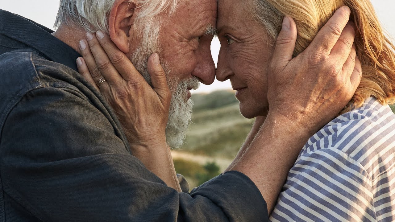 Jungtys. Filmo &bdquo;Smėlis tavo plaukuose&ldquo; kūrėjai: džiaugsimės, jei jis padės užmegzti kartų pokalbį