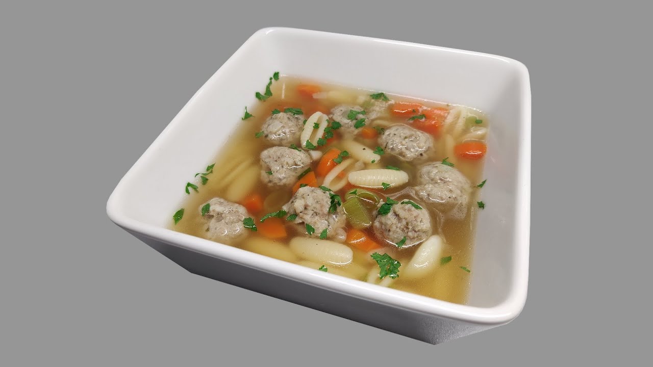 Francouzská polévka s mušličkami a masovými knedlíčky recept