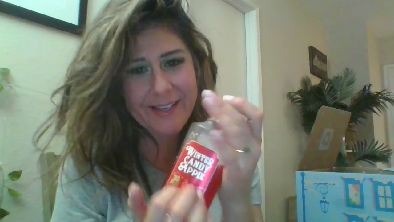 ASMR: Bath and Body Works Body Care Switch Out, праздничный выпуск