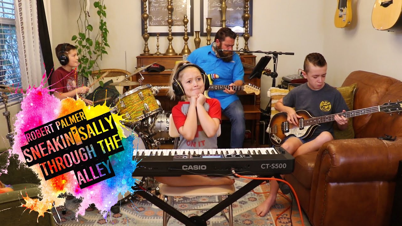 Colt Clark and the Quarantine Kids play 