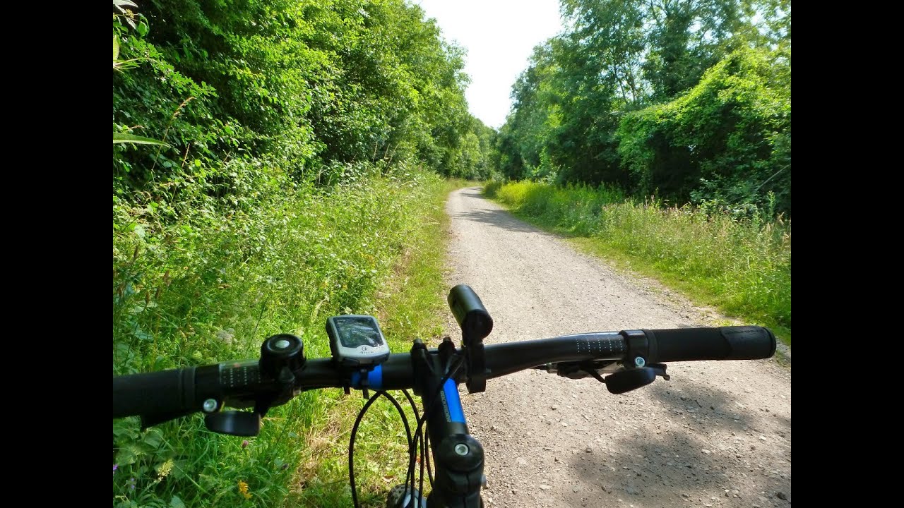 Downs Link Cycle Trip. A guide to a Sussex Cycle path