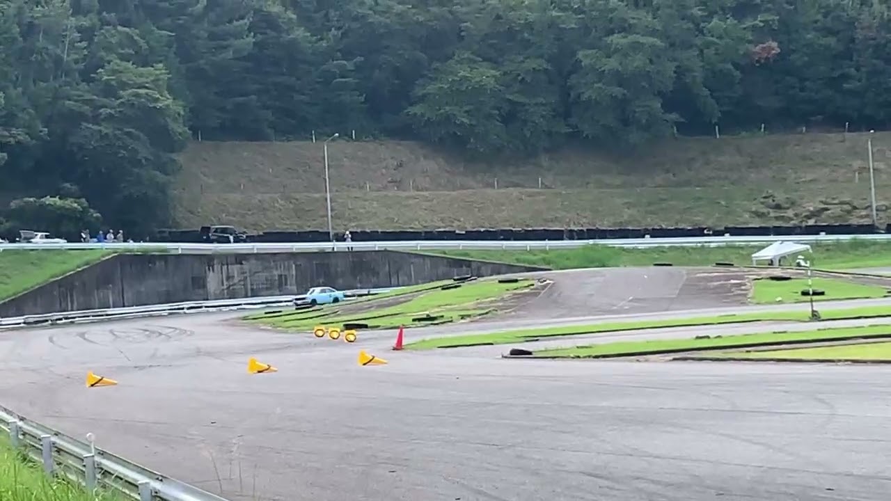 第74回タイムトンネルトライアル　安松自動車　B110サニークーペ　SⅣクラス優勝