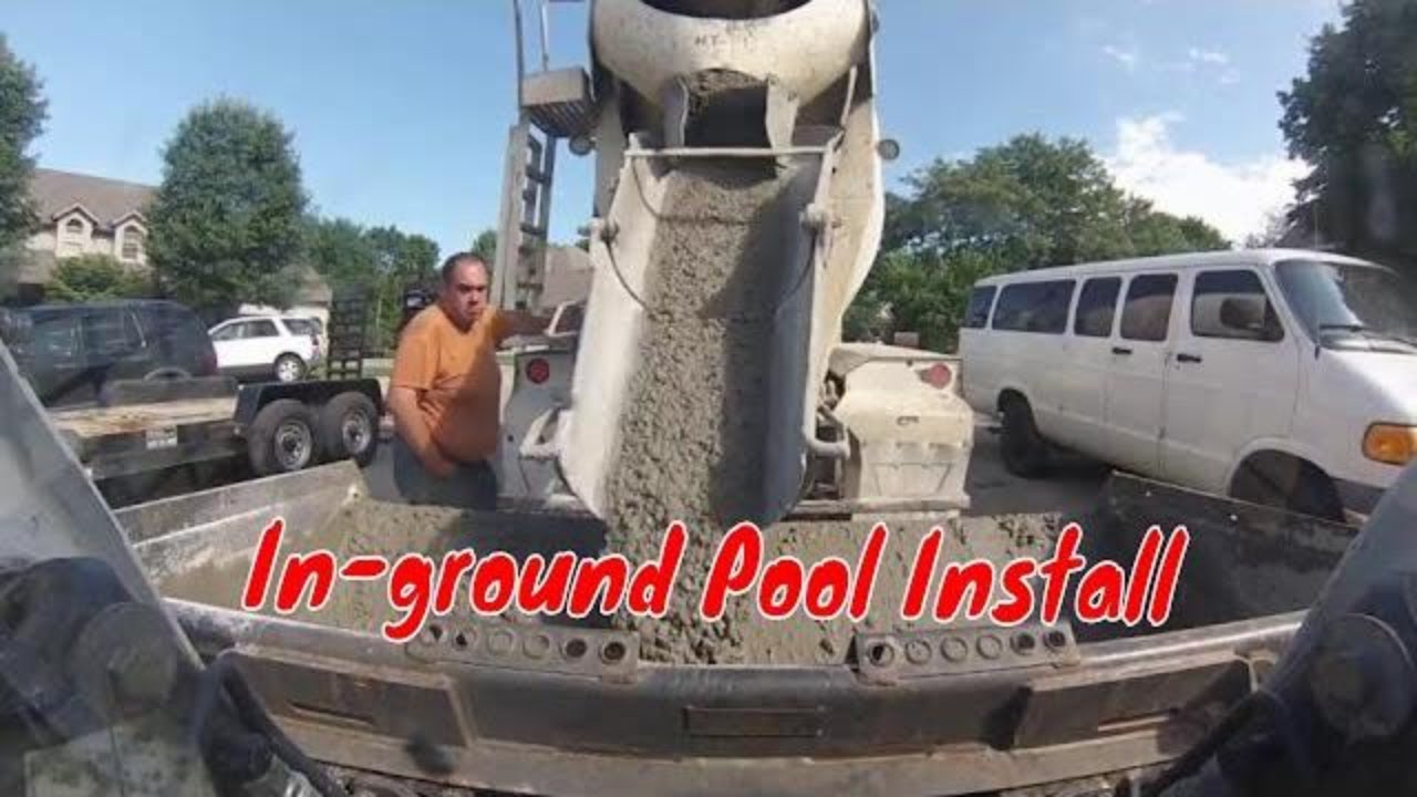 Excavation of first in-ground pool in 2018 | Blanton Enterprises | BOBCAT [S650] Layne Pool