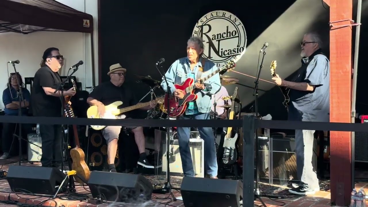 Elvin Bishop & Los Lobos 