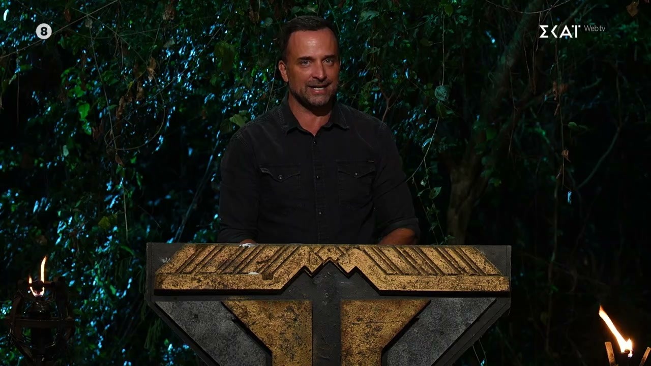 &Omicron;&iota; &Epsilon;&pi;&alpha;&rho;&chi;&iota;ώ&tau;&epsilon;&sigmaf; &sigma;&tau;&eta;&nu; Έ&nu;&omega;&sigma;&eta; &theta;&alpha; &pi;ά&nu;&epsilon; &sigma;&tau;&eta;&nu; &pi;&alpha;&rho;&alpha;&lambda;ί&alpha; &tau;&omega;&nu; &Alpha;&theta;&eta;&nu;&alpha;ί&omega;&nu;, &pi;&omega;&sigmaf; &tau;&omicron;&upsilon;&sigmaf; &phi;&alpha;ί&nu;&epsilon;&tau;&alpha;&iota; &eta; &mu;&epsilon;&tau;&alpha;&kappa;ό&mu;&iota;&sigma;&eta;;