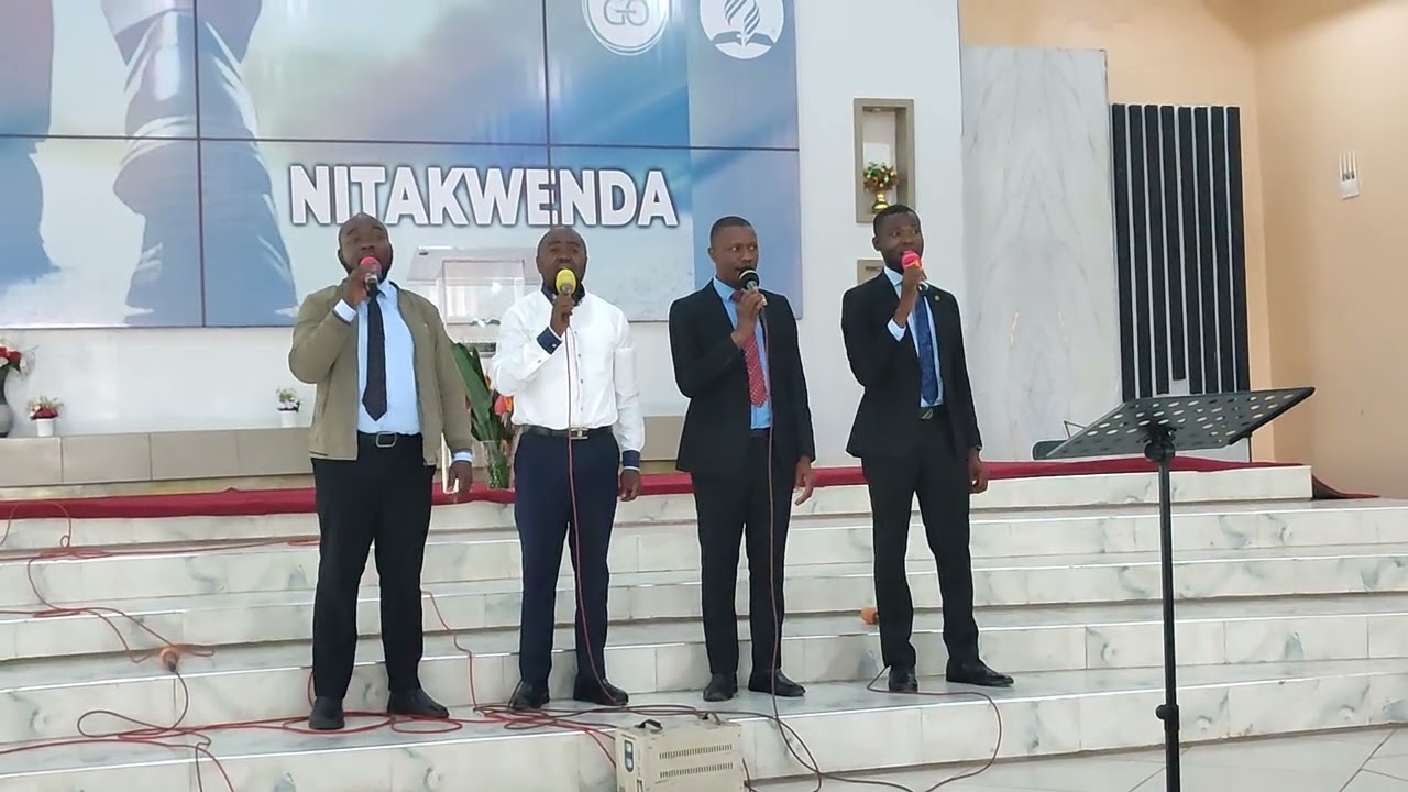 God Leads us along 🙏