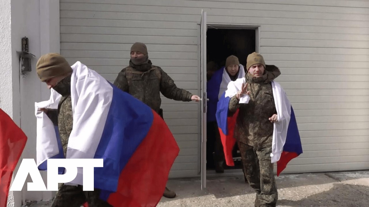 WATCH | Moscow and Kyiv Conduct 300-for-300 POW Swap Mediated by UAE and US | APT