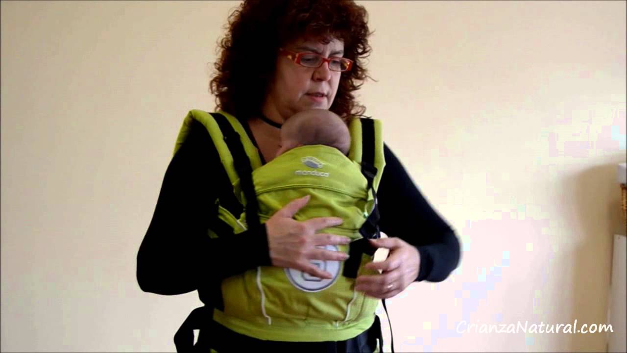 Manduca con un bebé de 3 semanas