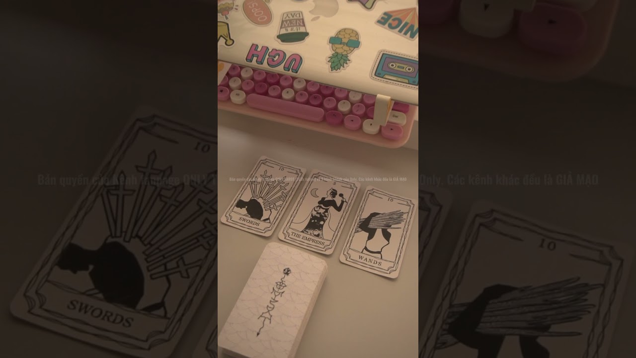 Only tarot || Bạn sắp hẹn h&ograve; với ai