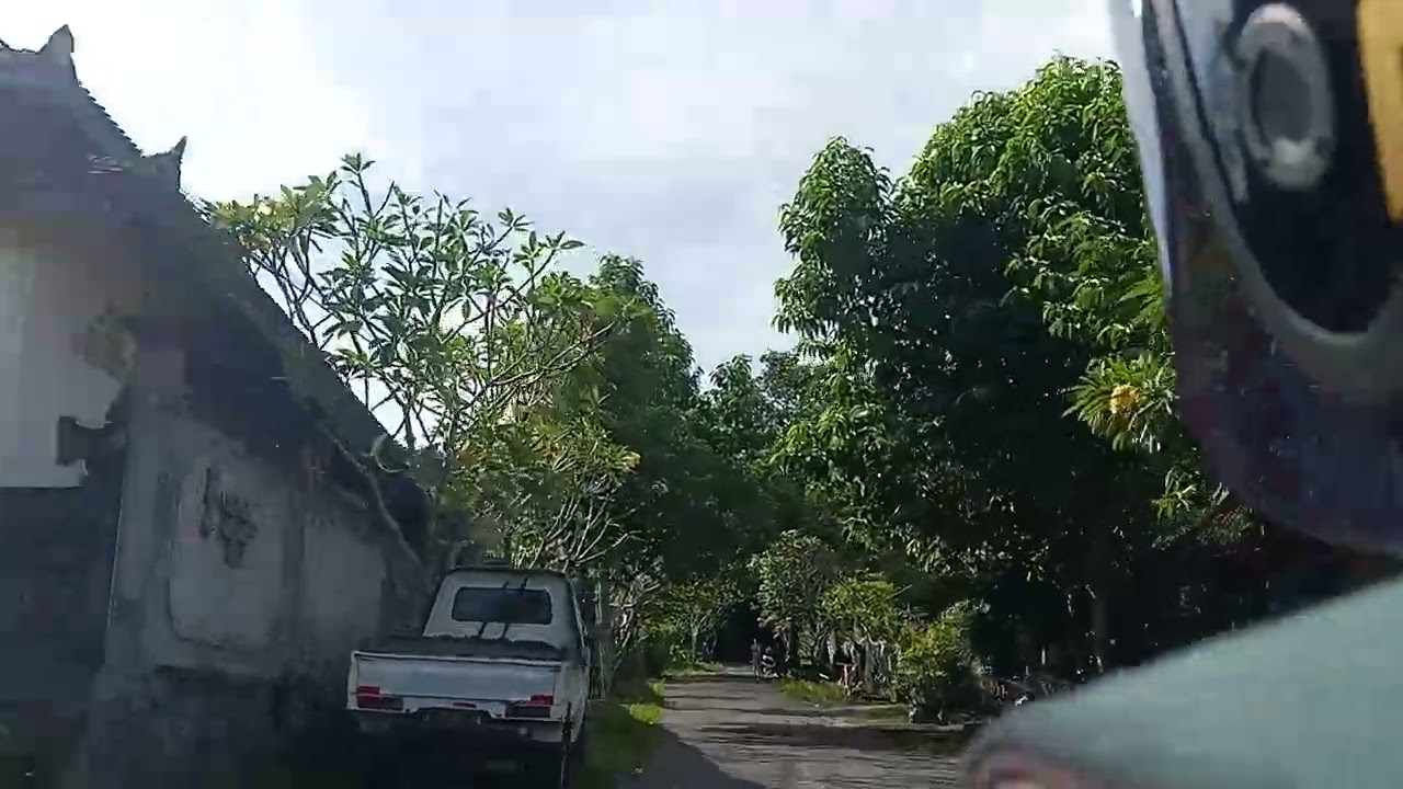 Bukit cinta desa gelumpang, karangasem-bali