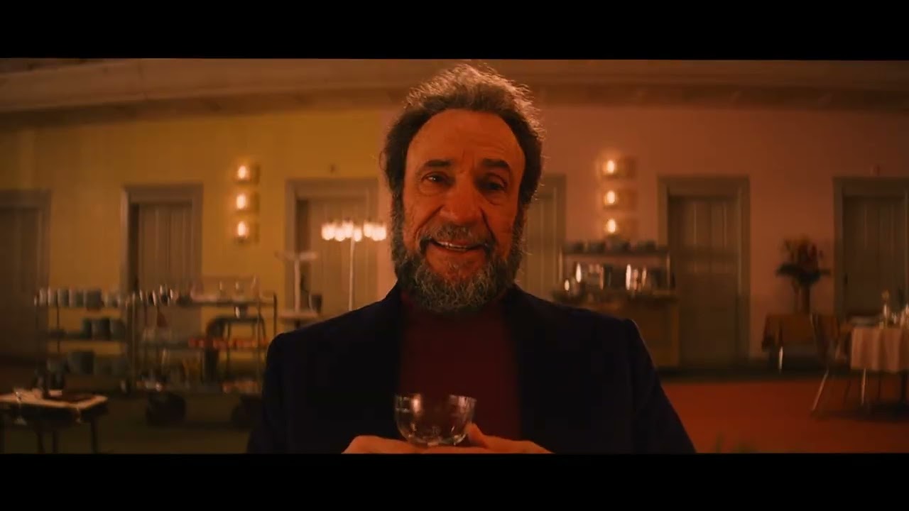 Visual Analyze, Composition and Frame in The Grand Budapest Hotel ( Director Wes Anderson )