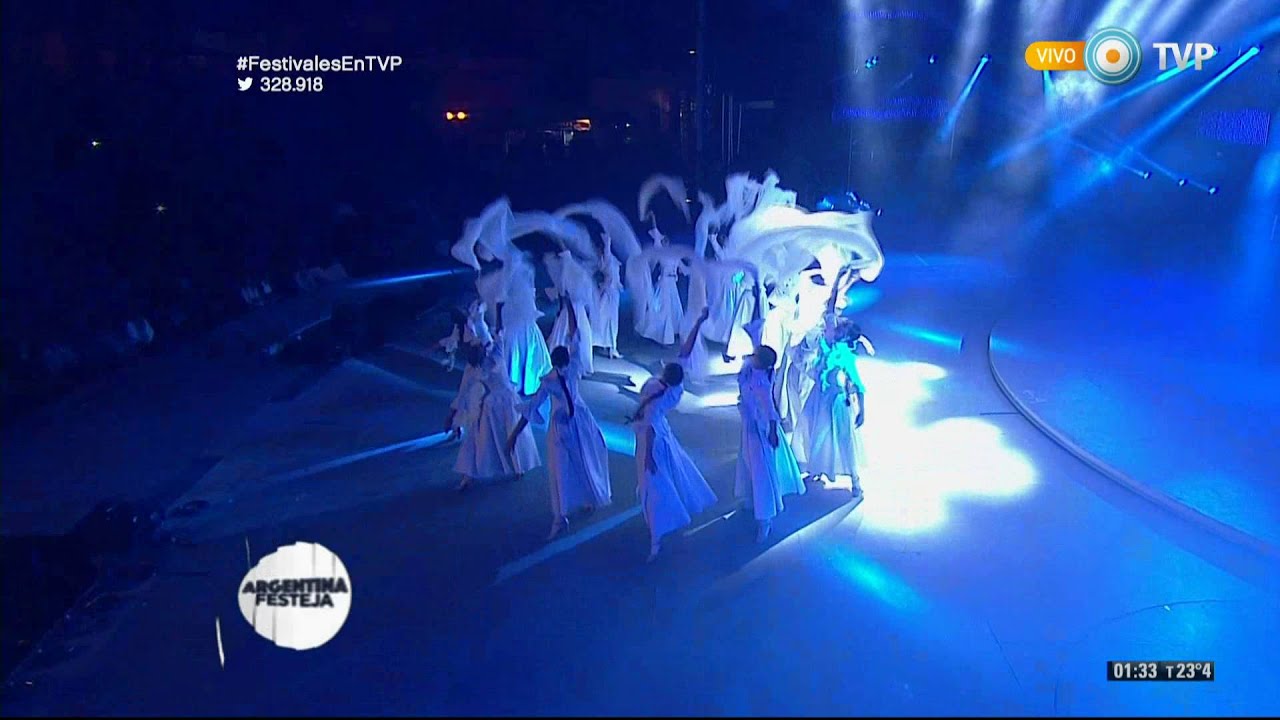 Ballet Folklórico Nacional en la séptima luna del Festival de Cosquín 2016 (2 de 2)