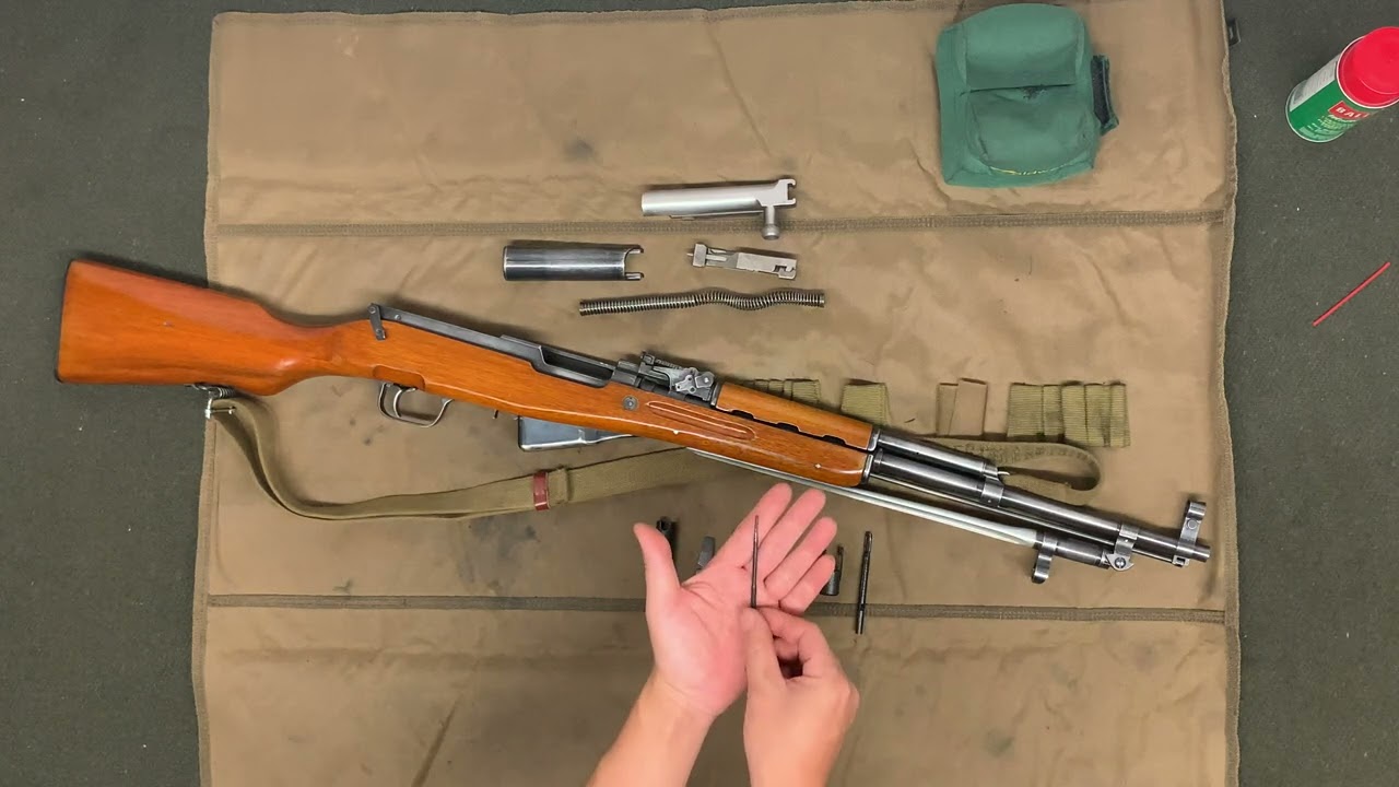五六式半自动步枪的分解清洁CHINESE TYPE 56 SKS RIFLE  cleaning