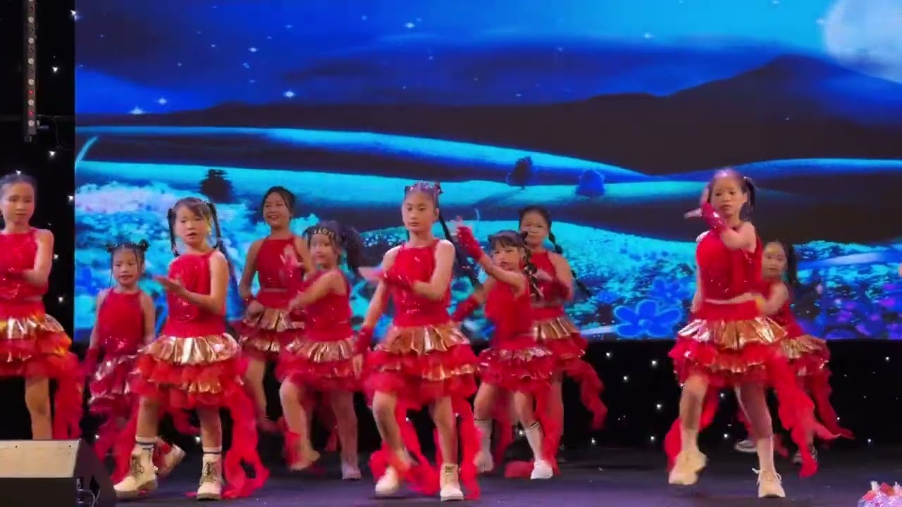 Noen đã đến với Cốm yêu@khungden5413 