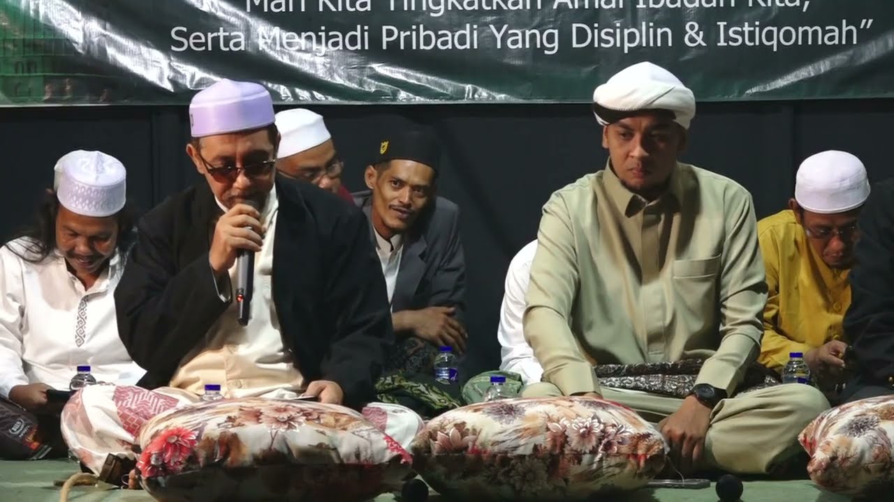 ACARA INTI ROTIB DAN SHOLAWAT SERTA MAUIDZOH OLEH USTADZ SO'IM AL KASSI