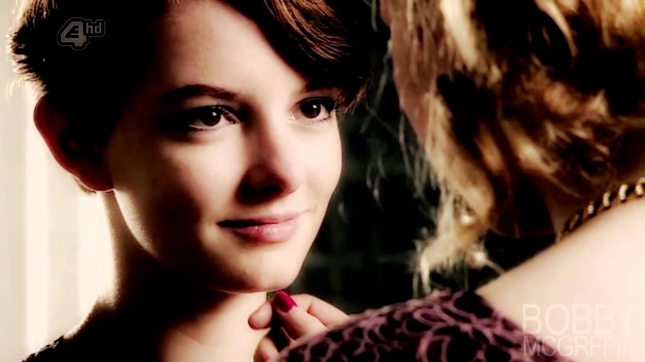 Skins - Mini/Franky I Knew You Were Trouble [#3]