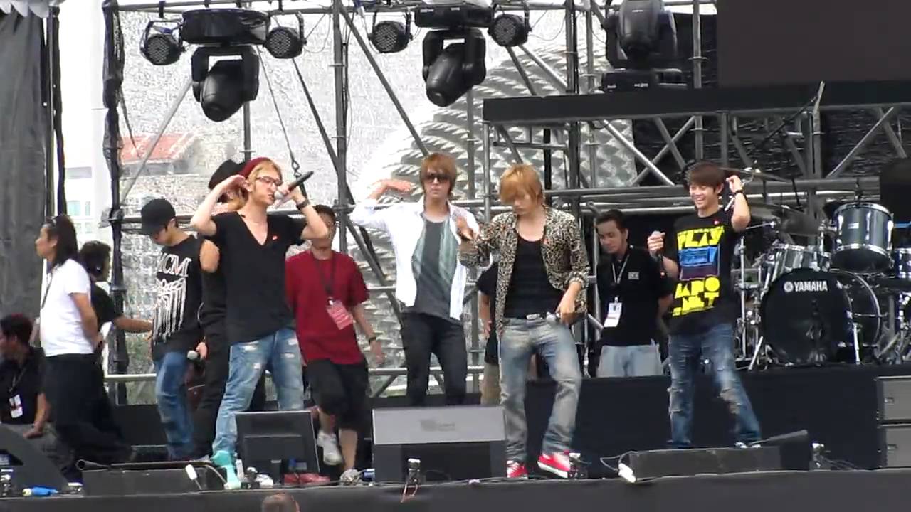 100813 BEAST/B2ST - BEAST is The B2ST rehearsal @ Marina Bay [FANCAM]