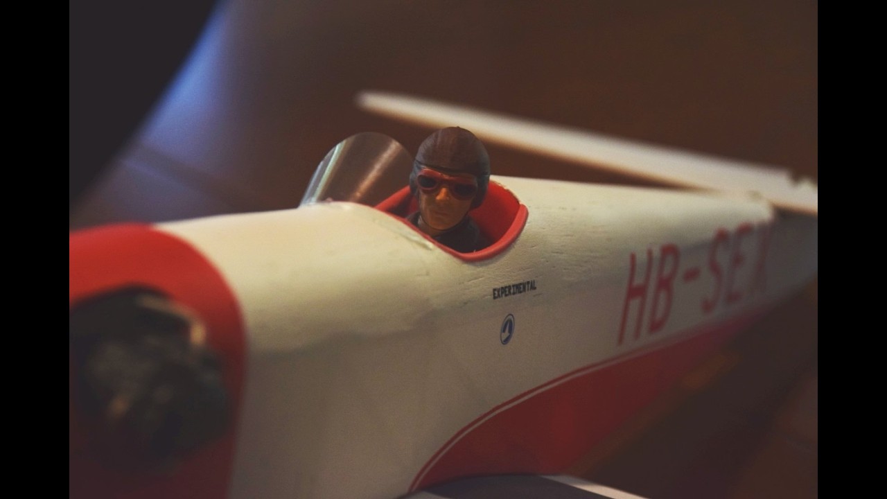 Walt Mooney's Erla-5A - maiden and trim flights
