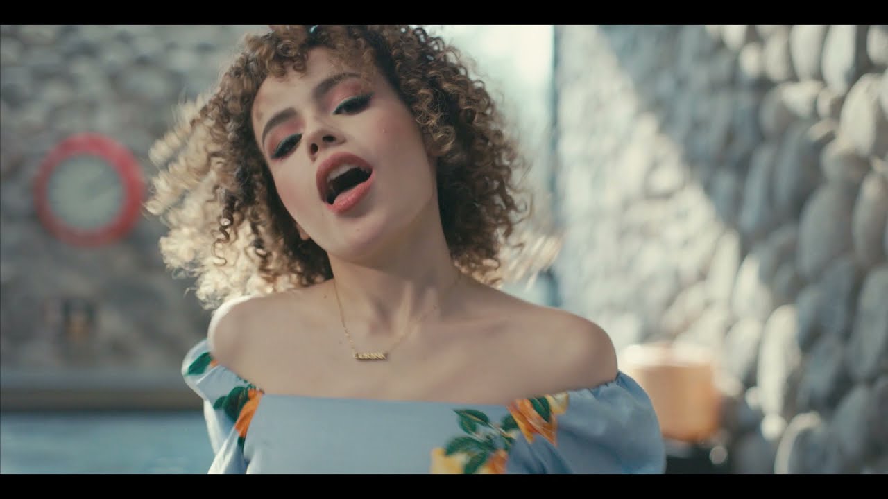 Nicole Gatti - Duele (Video Oficial)