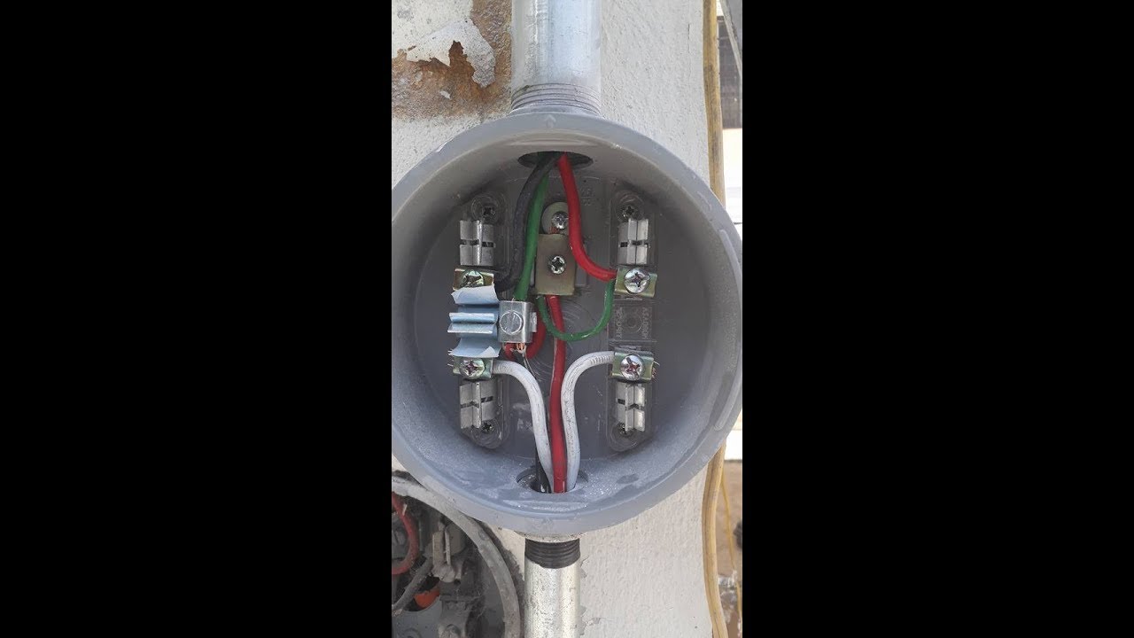 Instalación Acometida 110 220 subterránea