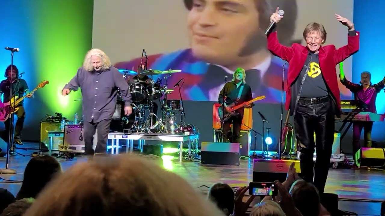 The Turtles  Happy Together  LIVE  Stanley Theatre, Utica 2023