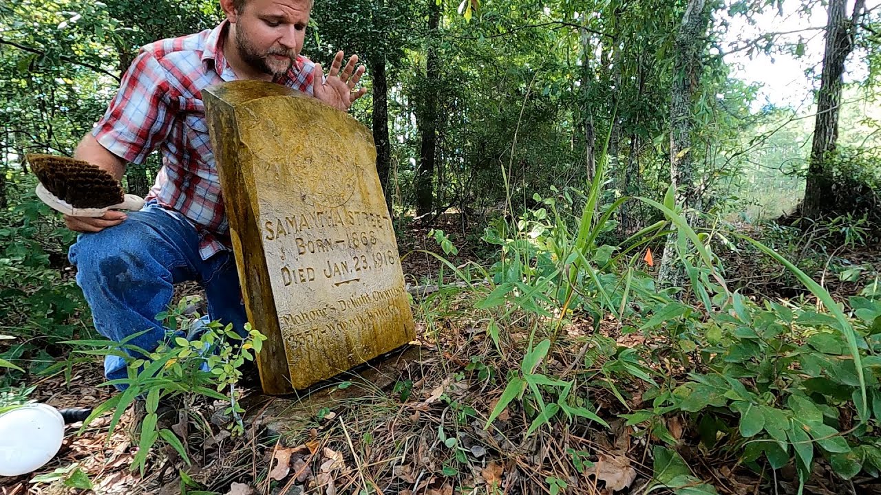 CLEANING 104 YEAR OLD HEADSTONE OF WOMAN BORN INTO SLAVERY | D2 TREATMENT | SAMANTHA STREET