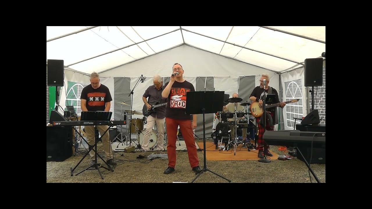 Handgemachte Musik mit deutschen Texten. Humorvoll, romantisch, philosophisch.