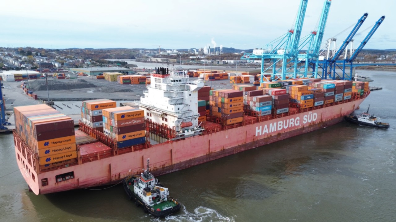 Awesome Aerial 4K View! Large Container Ship SANTA CATARINA Inbound into Saint John, NB, Canada