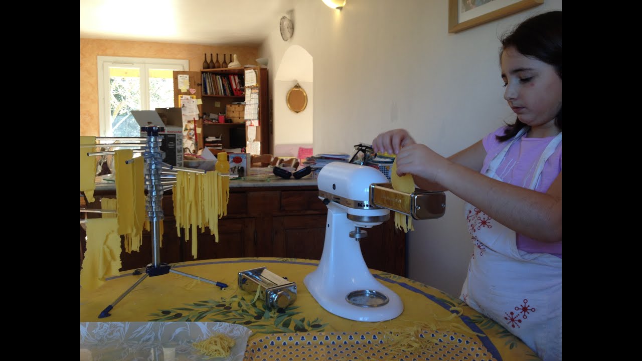 Faire des PÂTES FRAICHES maison - Robot KitchenAid