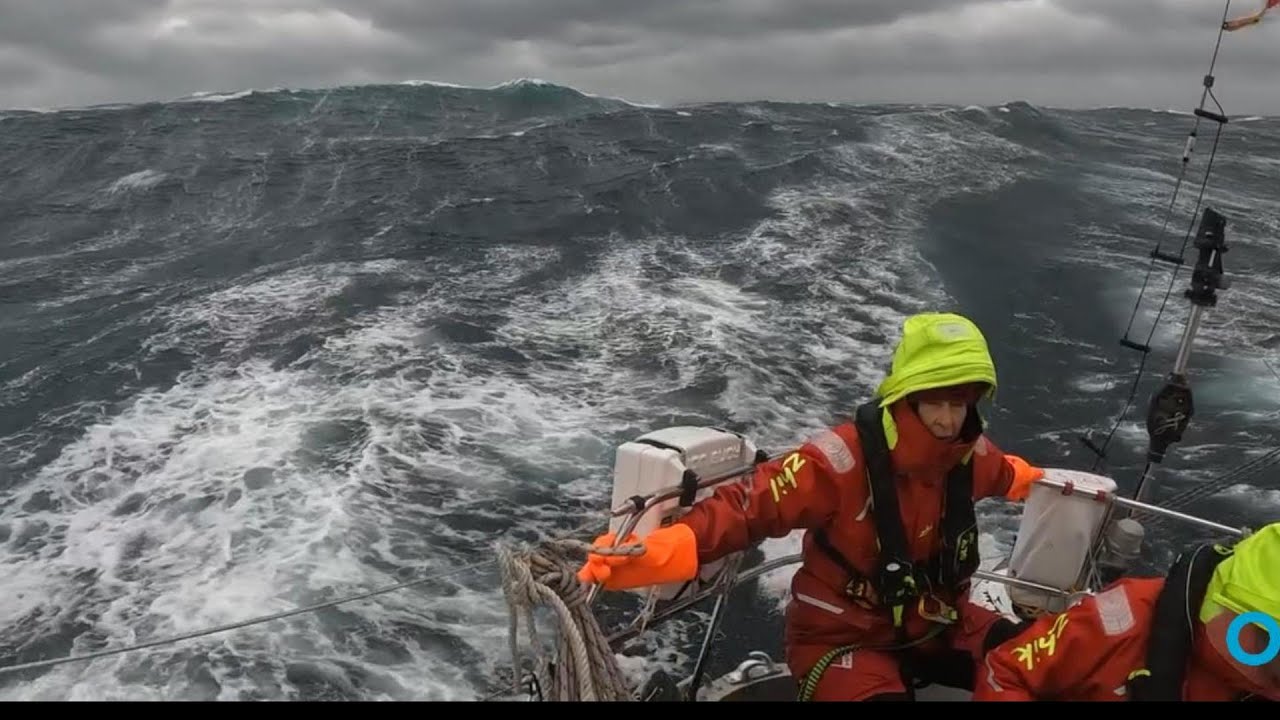 How's Southern Ocean Like? 🌊 #OGR Explorer Surfing the Southern Ocean — Can #GGR’s Boats Handle It?