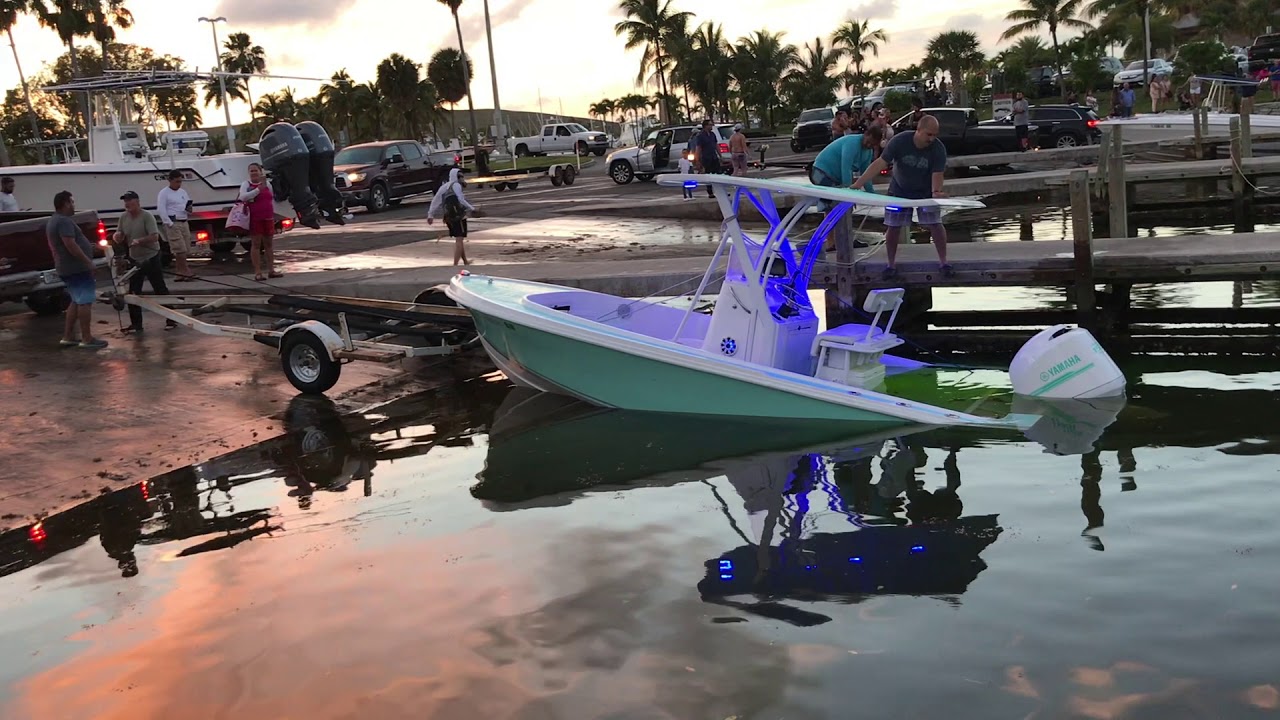 Boat sinks at ramp - Black Point Marina