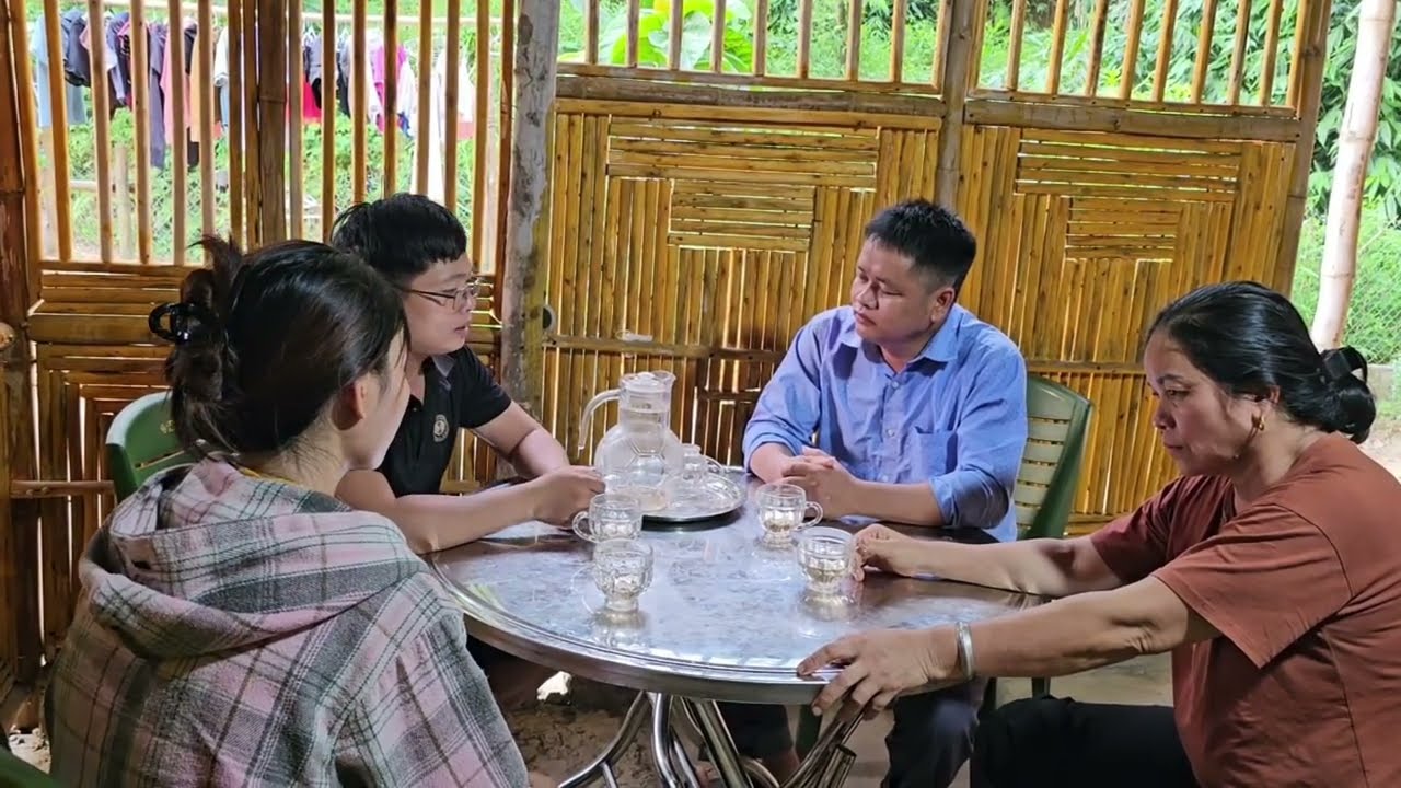 Thanh's father stopped by again to check on the police investigation