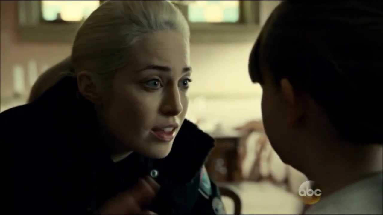 Rookie Blue - 4x12 - Oliver and Gail respond without backup