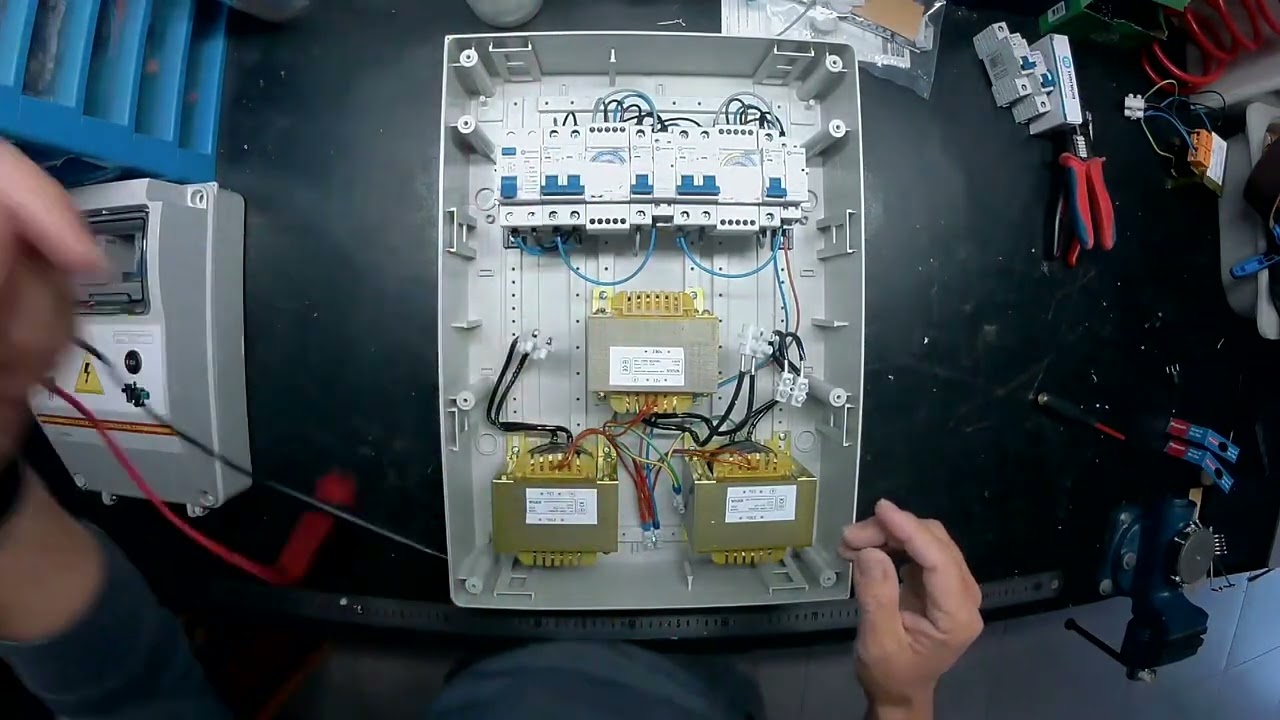 CUADRO ELÉCTRICO DE PISCINA 900W