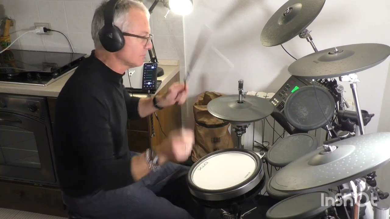 Buon Natale 2025 a tutti! @PinkFloyd - Time- Drum cover by baccio62