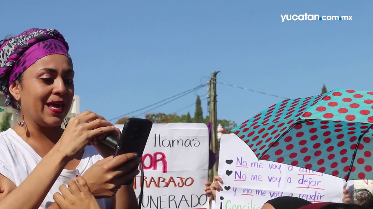 Marcha por el D&iacute;a de la Mujer en M&eacute;rida.