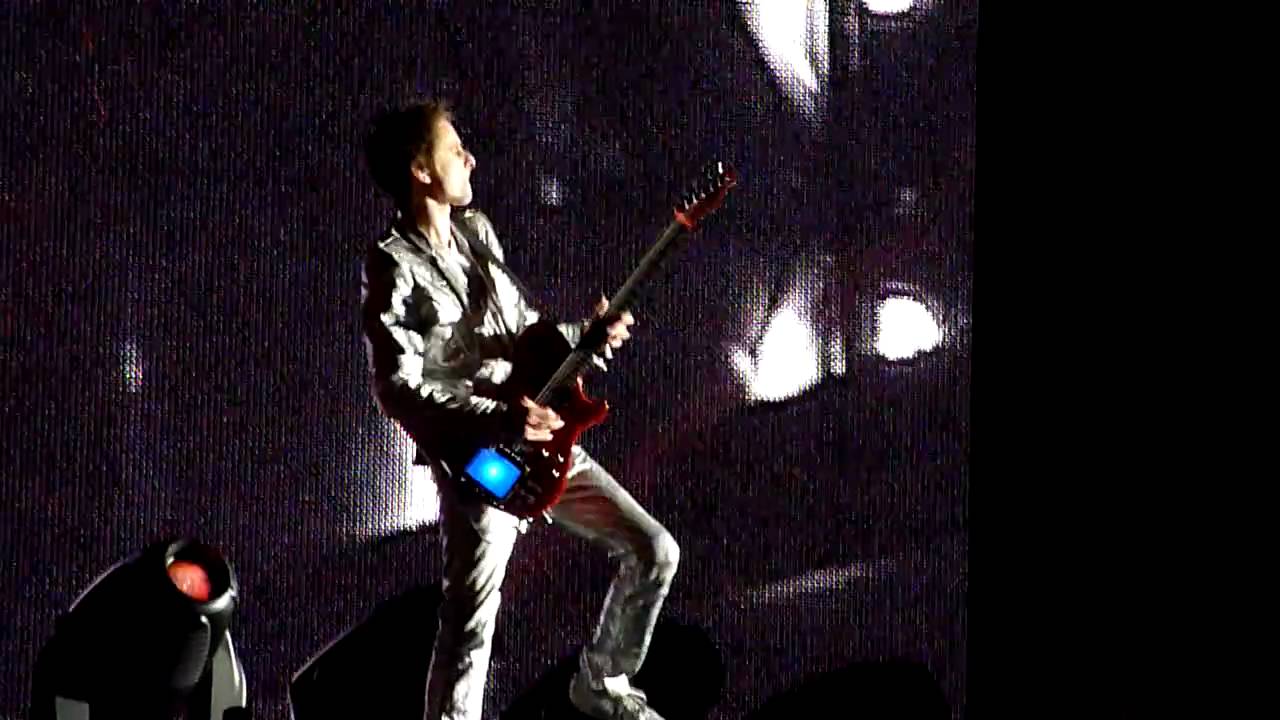 Muse - MK Ultra (Live at Wembley Stadium, 11 September 2010)