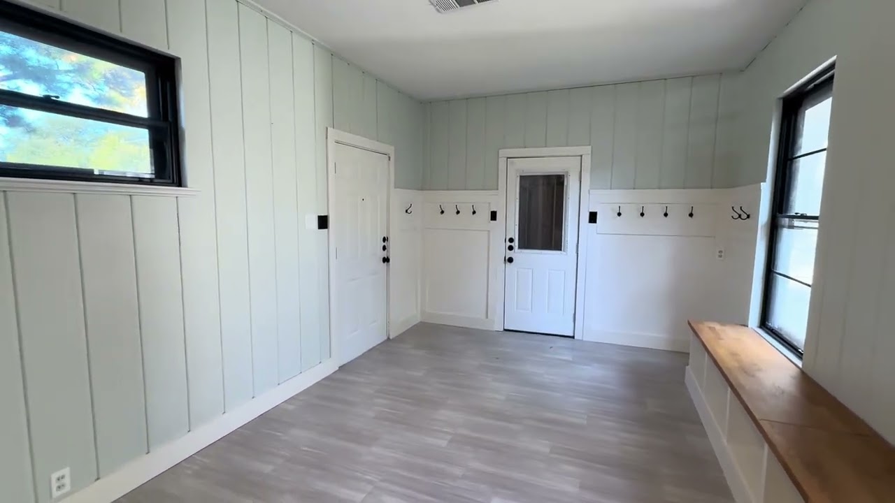 2505 San Paula Avenue in Dallas, Texas for LEASE!!!