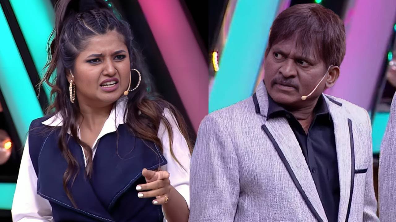 प्राजक्ता ने प्रमुख पाहुण्यांनाच बनवल ऑफिस बॉय - Maharshtrachi Hasya Jatra - Shivali,Prasad Comedy