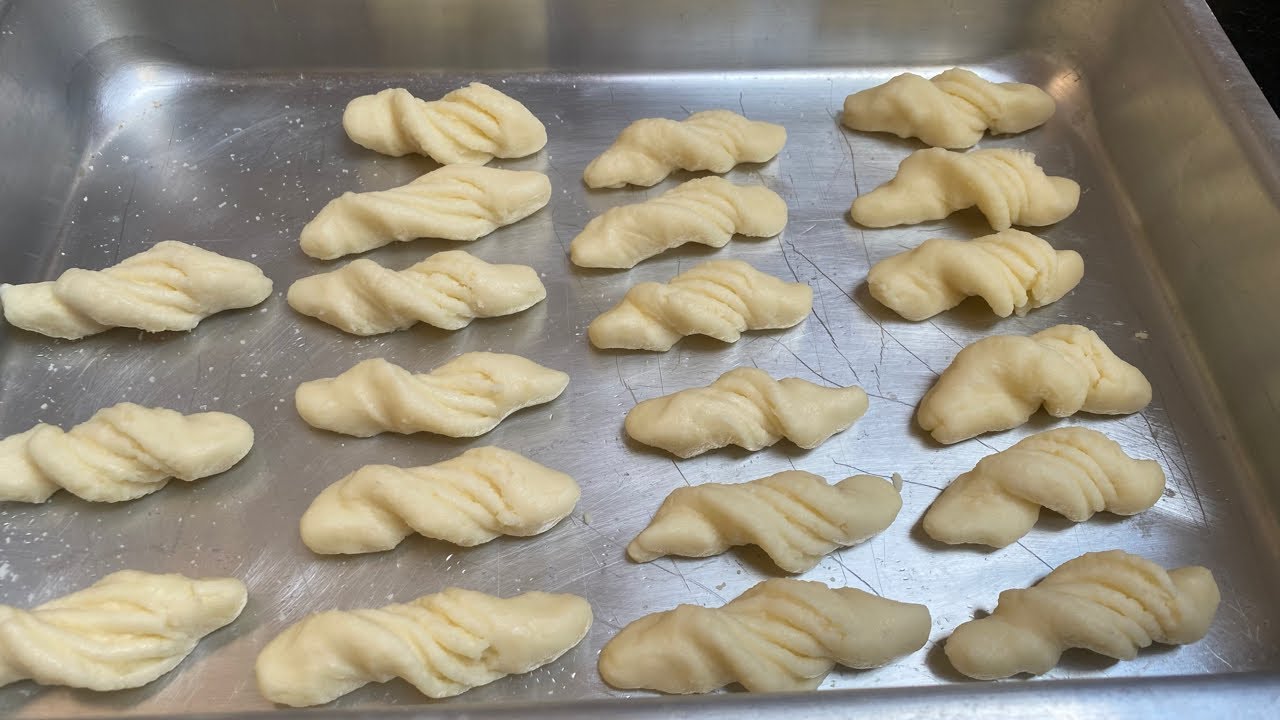 Biscoito de polvilho sem escaldar, depois que uma inscrita me ensinou, não faço de outro jeito!