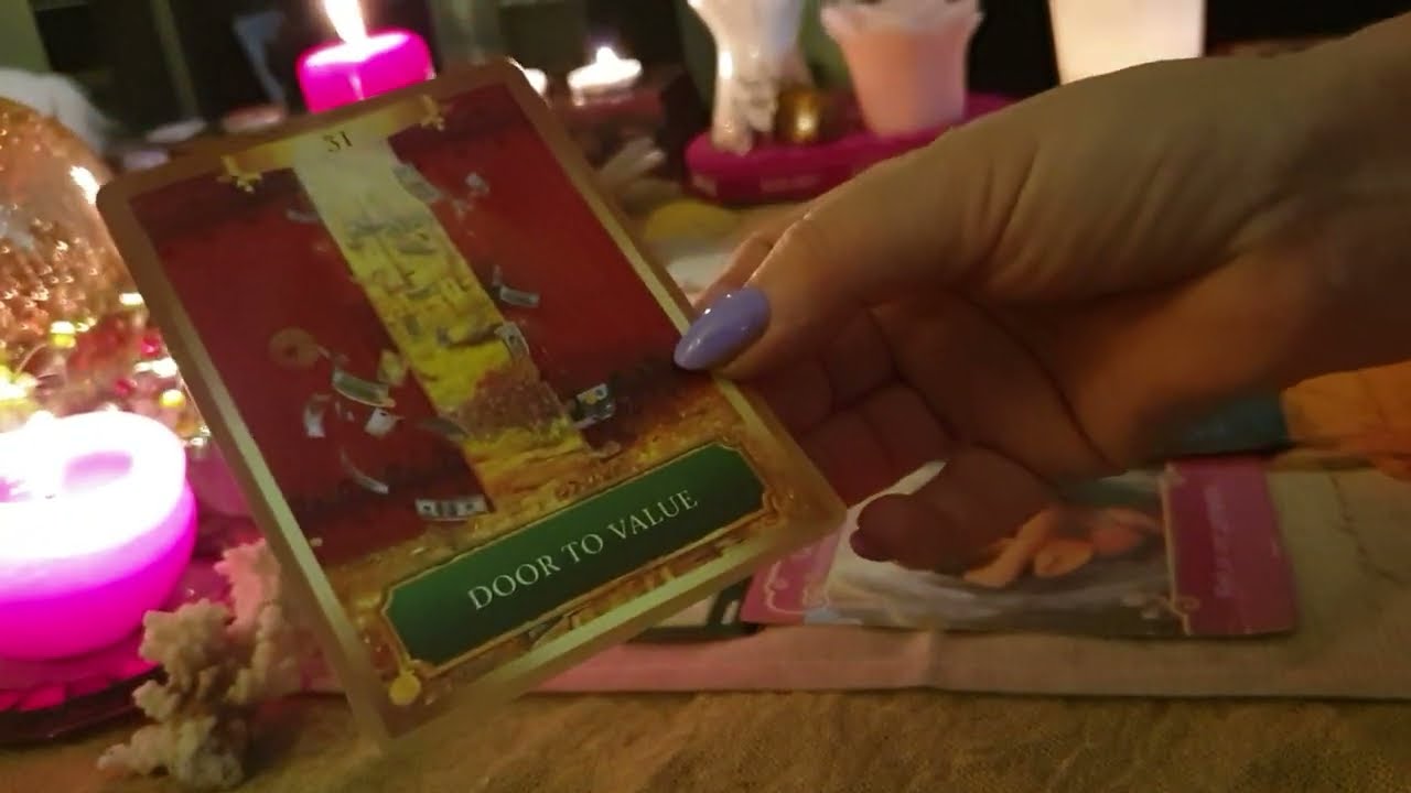#wheeloffortunetarot #μηνύματα απο το άτομο που σκέφτεσαι #pickacard ***